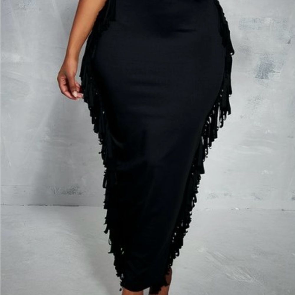 Elegant Black Fringe Maxi Skirt